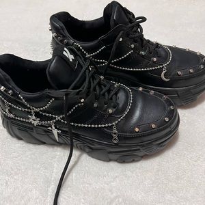 koi footwear - jinx mystic charm trainers